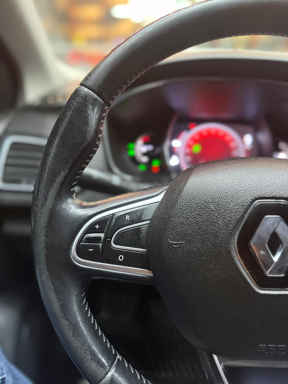 Yılmaz Motors'dan Renault Megane Sedan 1.5 DCI Touch EDC